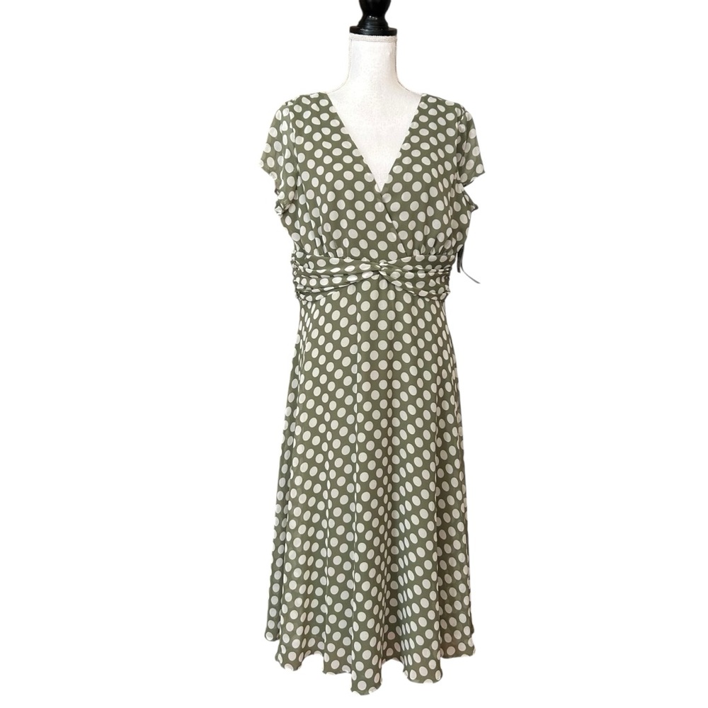 NWT Connected Apparel Short Sleeve Ruched‎ Fit & Flare Dress Women’s 16 in Moss